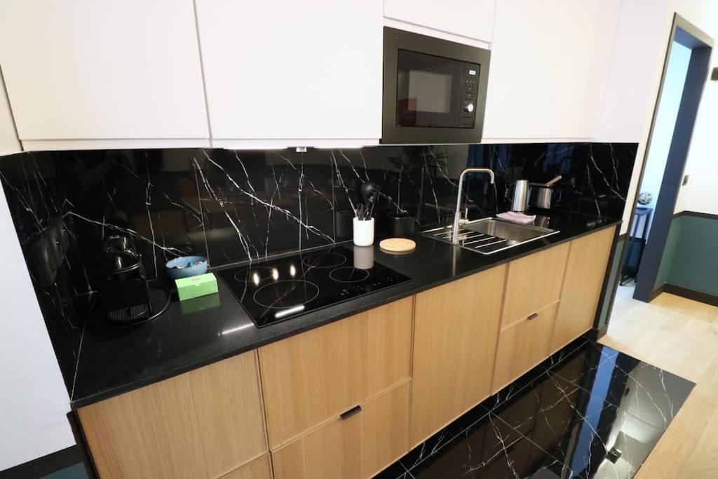 Apartamento Cocon Neuf - Coeur Du 11E París Exterior foto